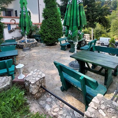 Apartments Daut'S Tower Sarajevo Ngoại thất bức ảnh